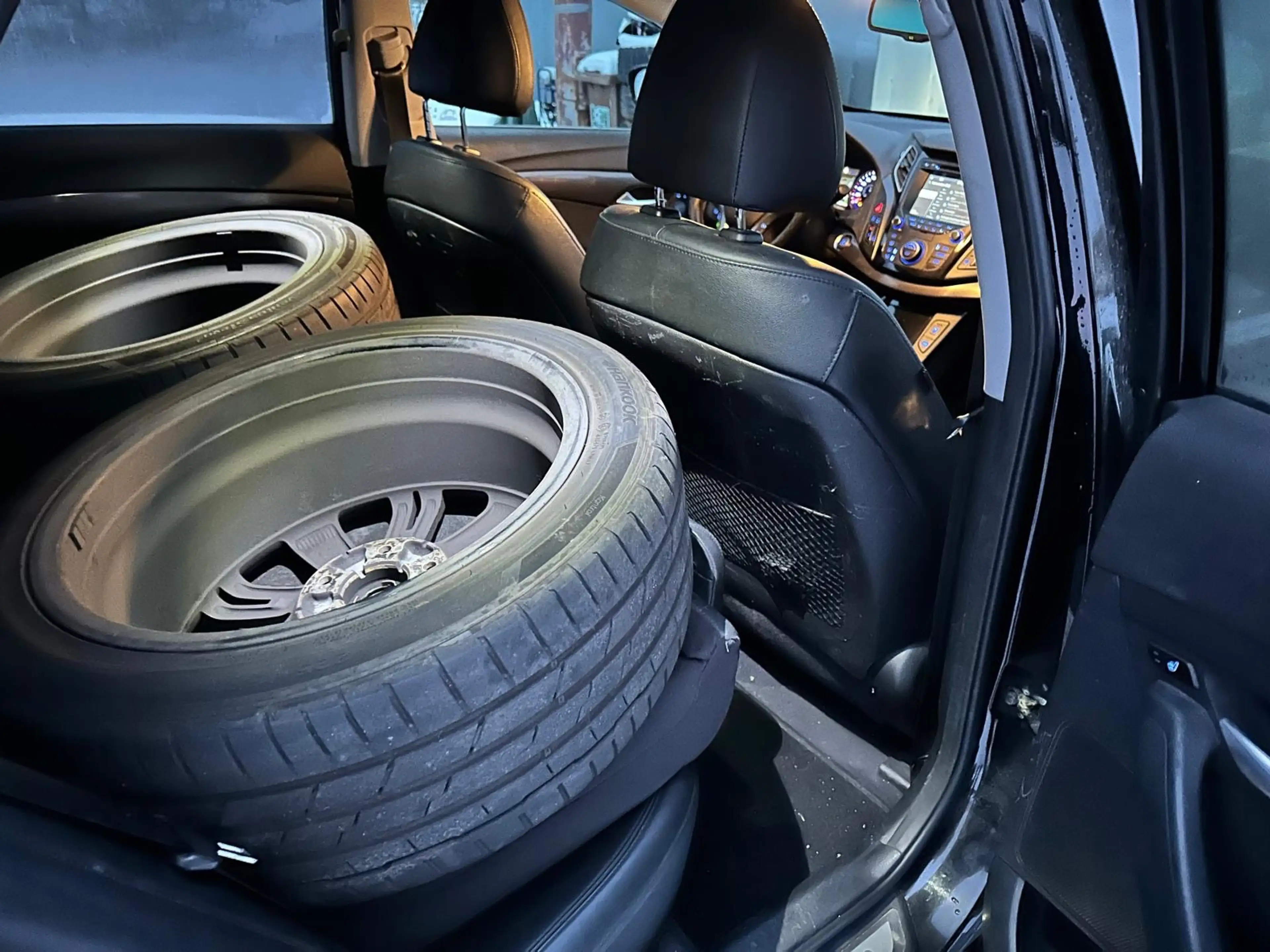 Hyundai i40 blue Premium Vollausstattung — photo 12