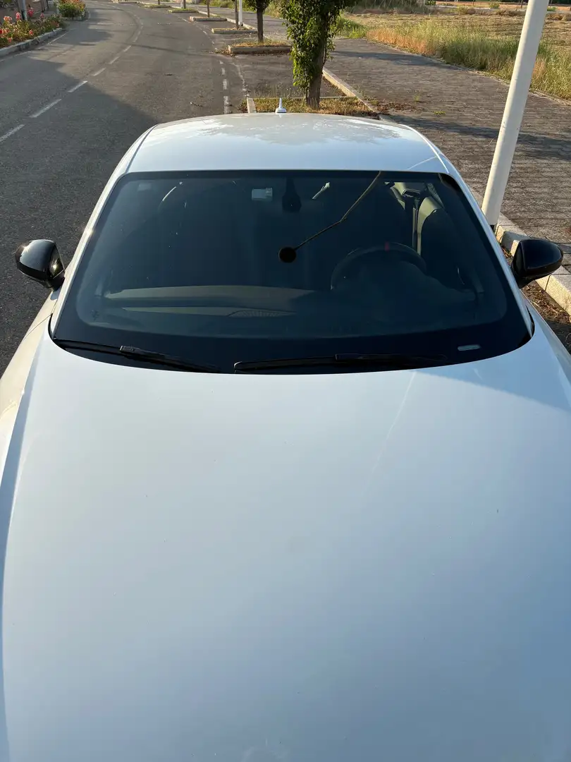 Audi TT Biały - 2
