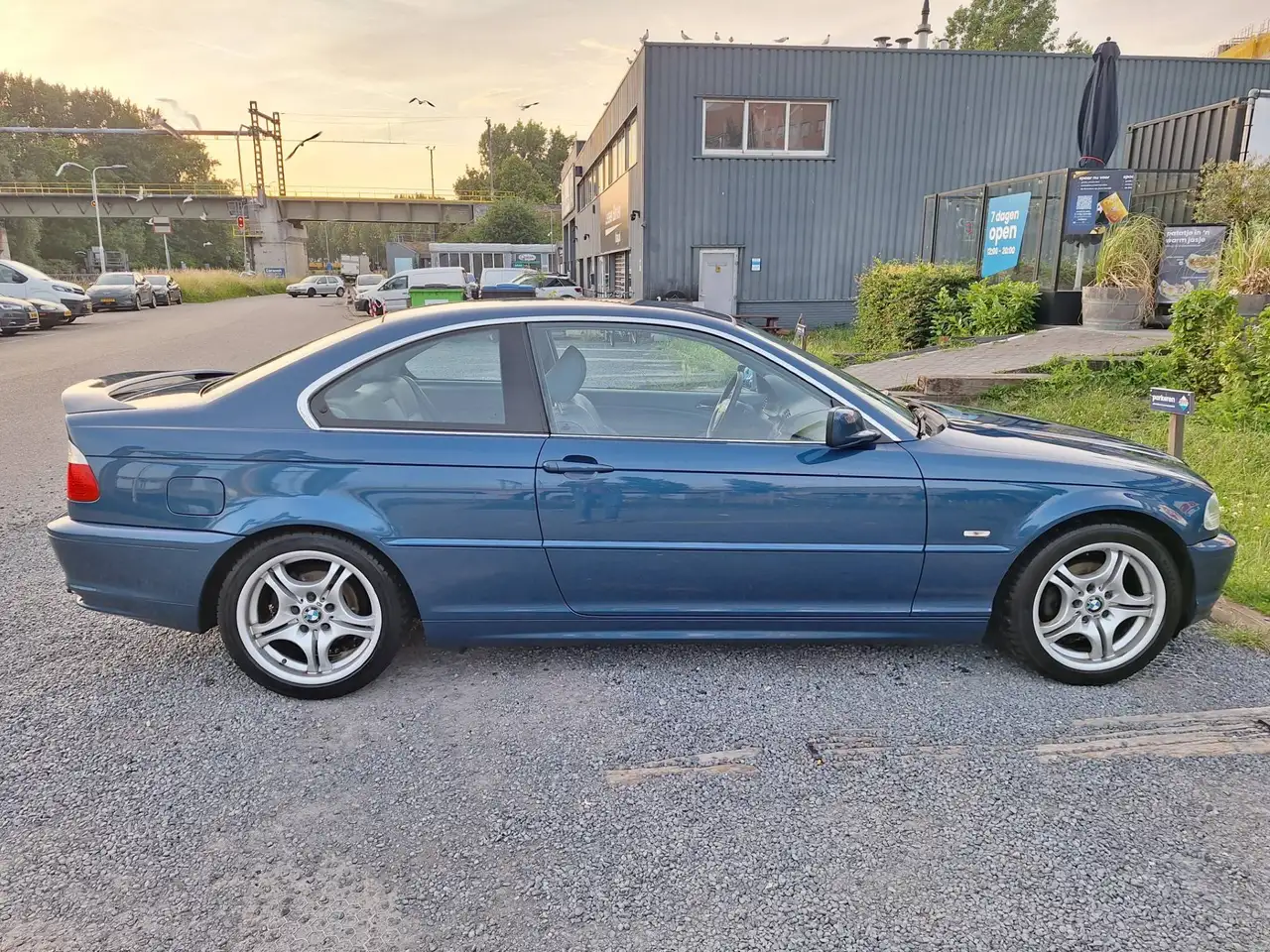 BMW 330 323Ci Executive, foto 4