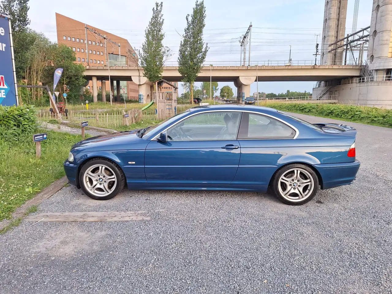 BMW 330 323Ci Executive, foto 8