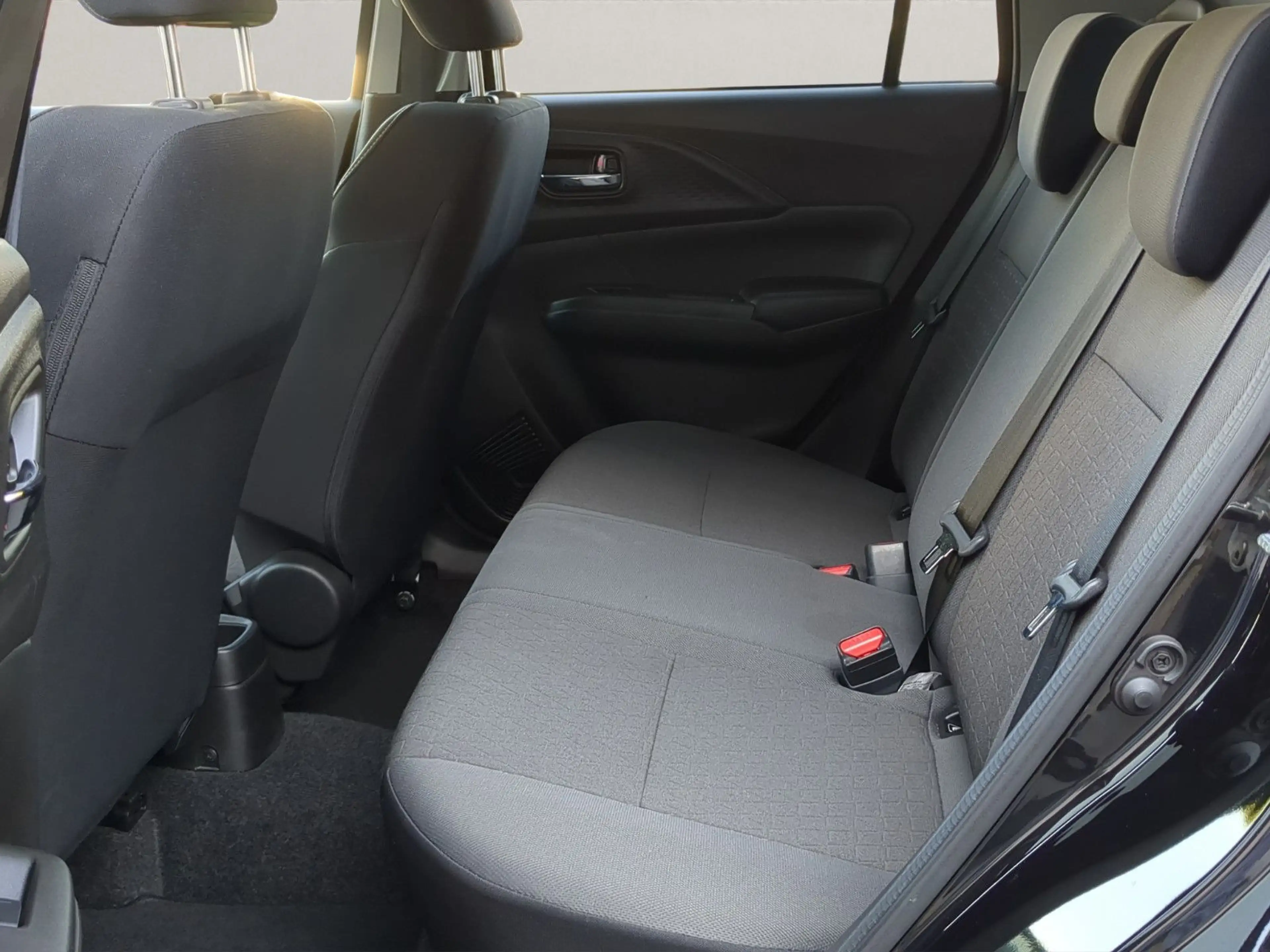Suzuki Swift 1.2 Dualjet Hybrid Comfort+ RFK NAVI SHZ — photo 13