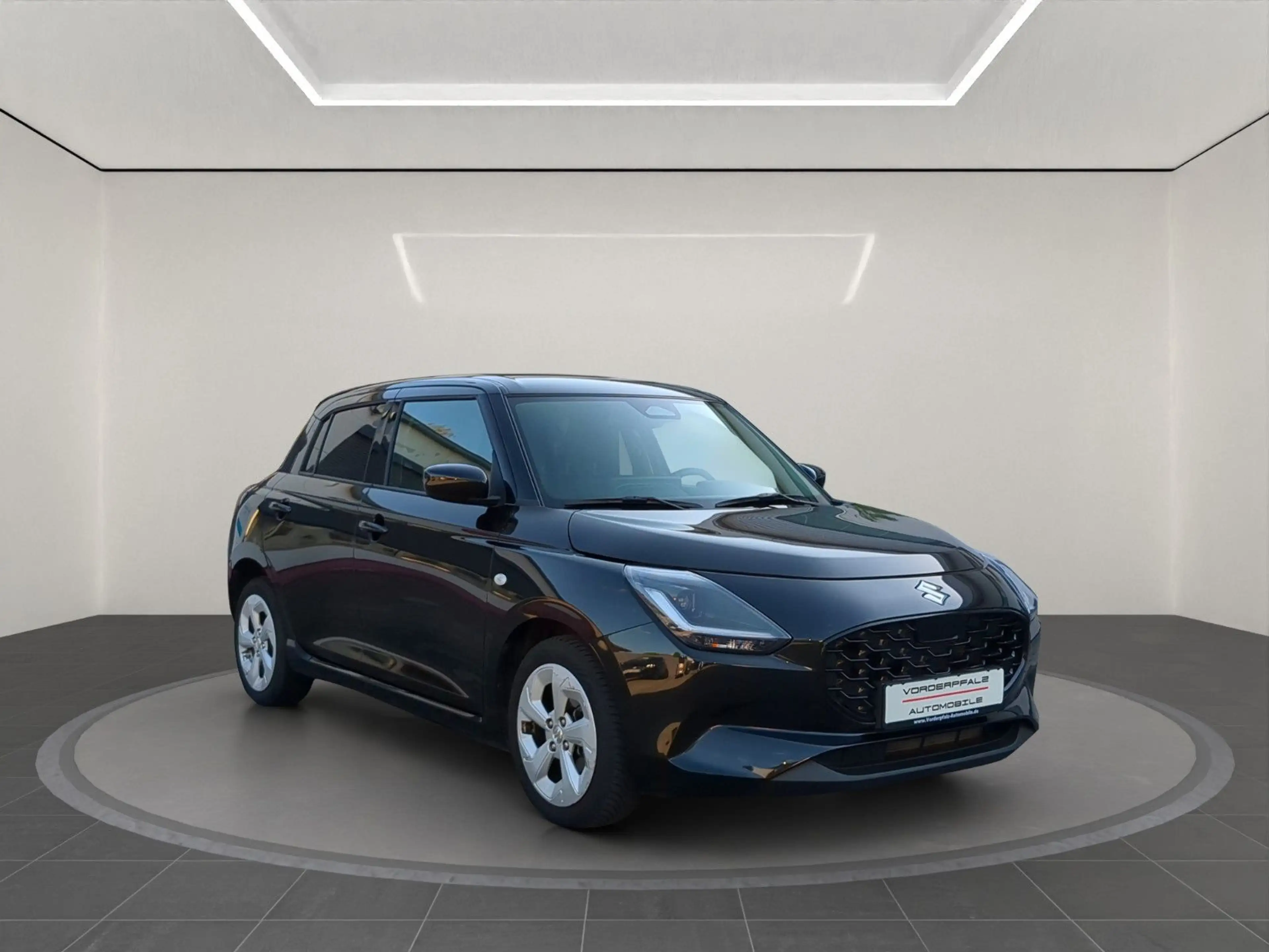 Suzuki Swift 1.2 Dualjet Hybrid Comfort+ RFK NAVI SHZ — photo 3