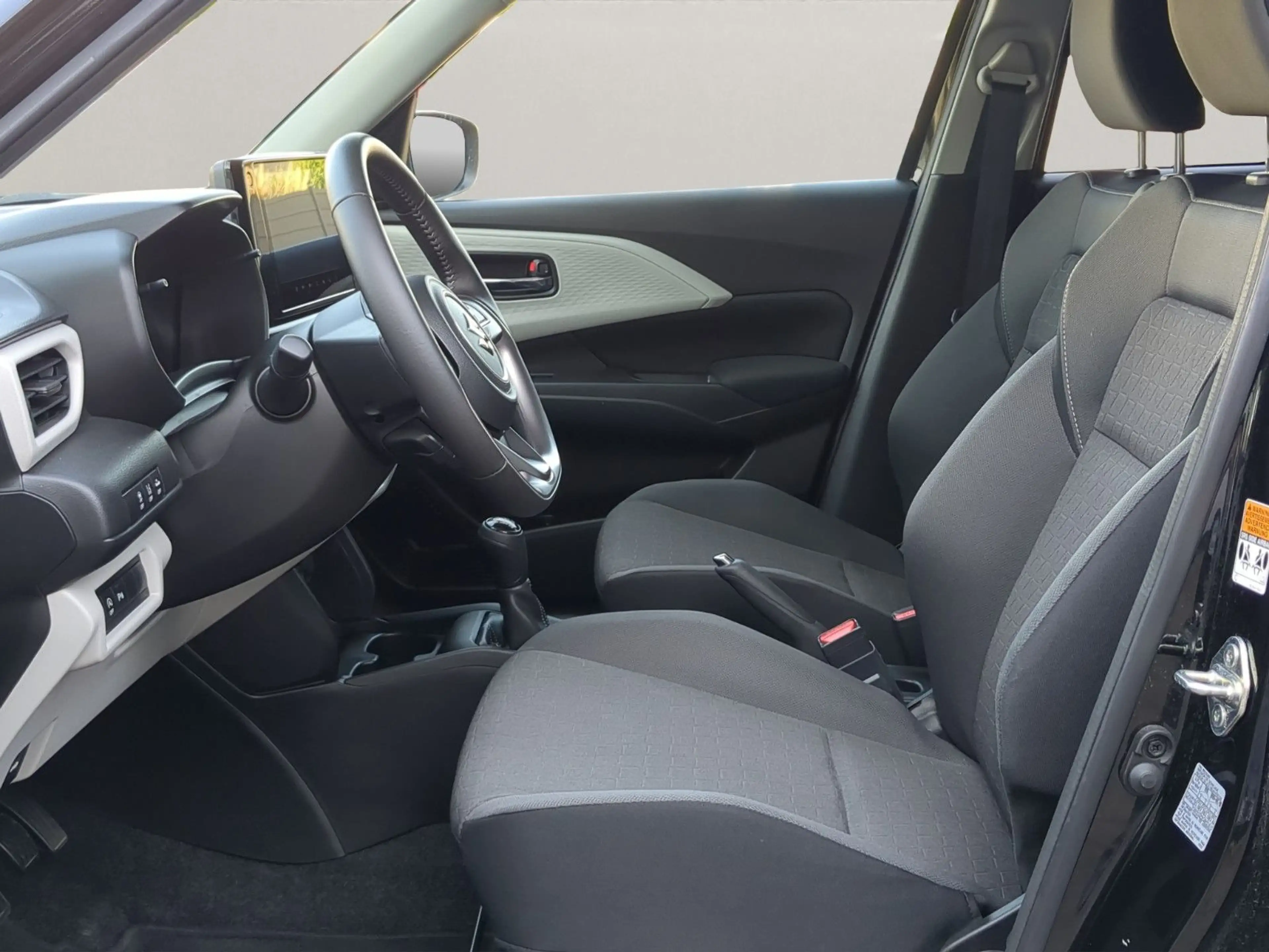 Suzuki Swift 1.2 Dualjet Hybrid Comfort+ RFK NAVI SHZ — photo 9