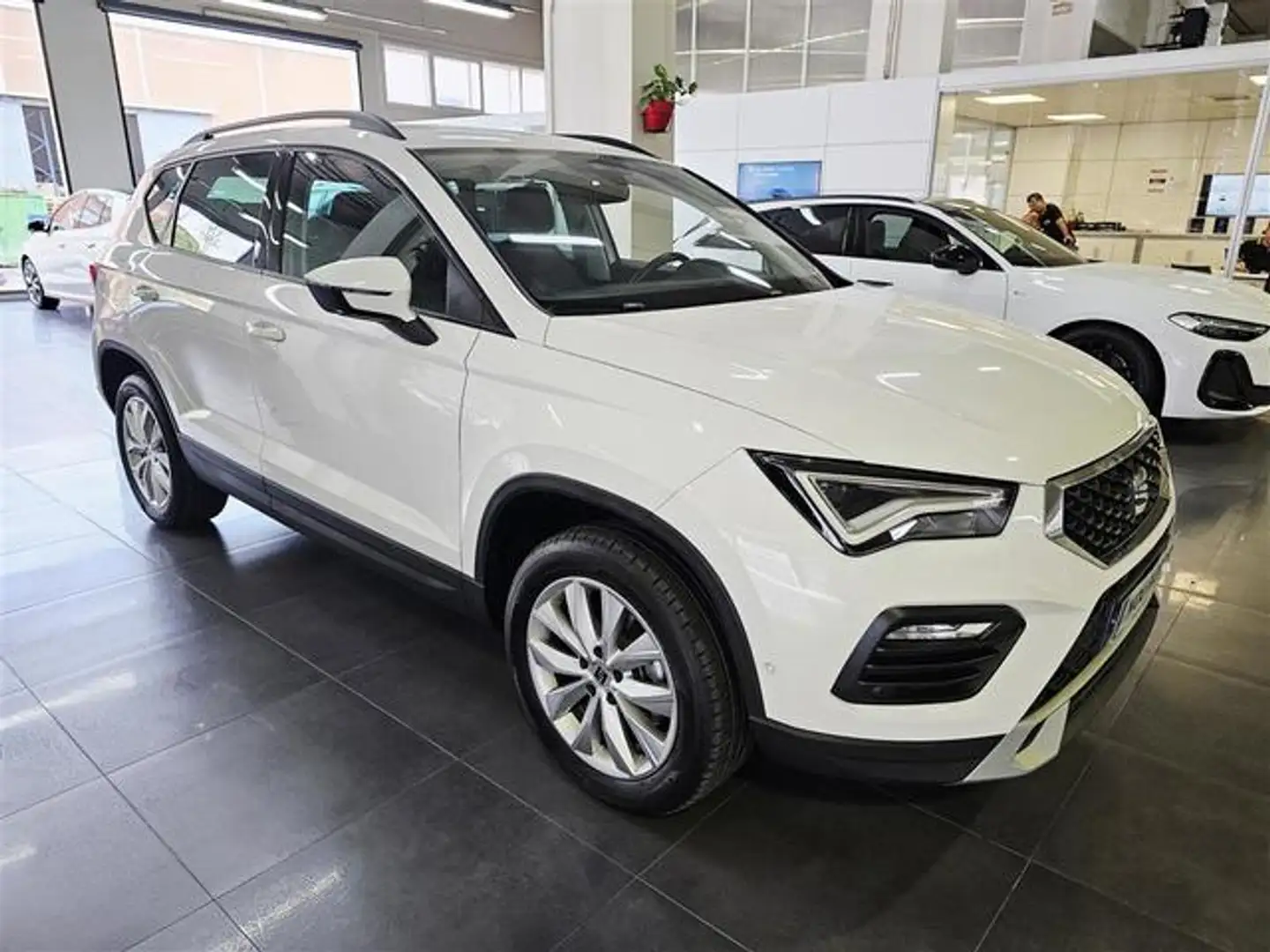 SEAT Ateca 1.5 EcoTSI S&S Style XM DSG Blanco - 2