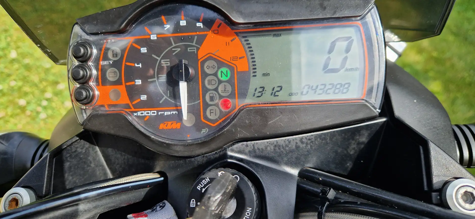 KTM 990 Super Duke Zwart - 2