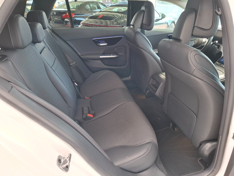Mercedes-Benz C 220 D T-Modell Avantgarde AHK — photo 12