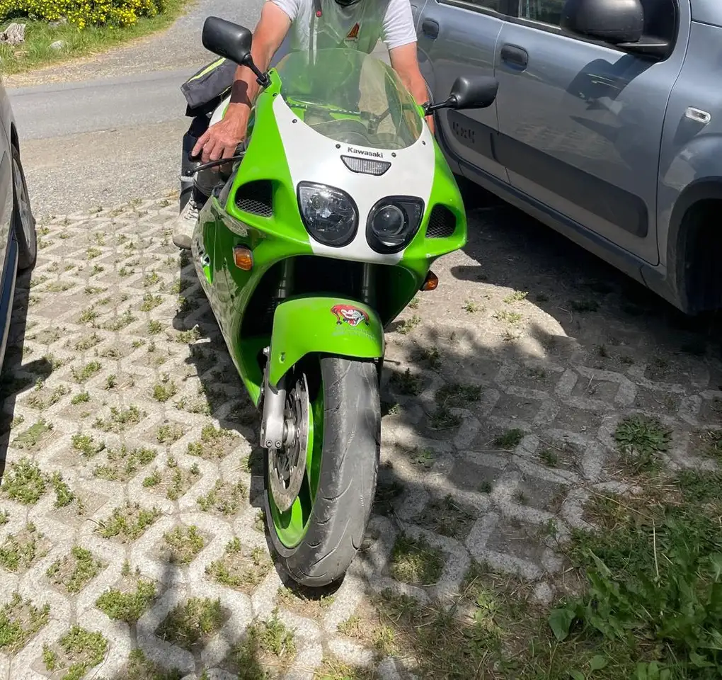 Kawasaki Ninja ZX-7R