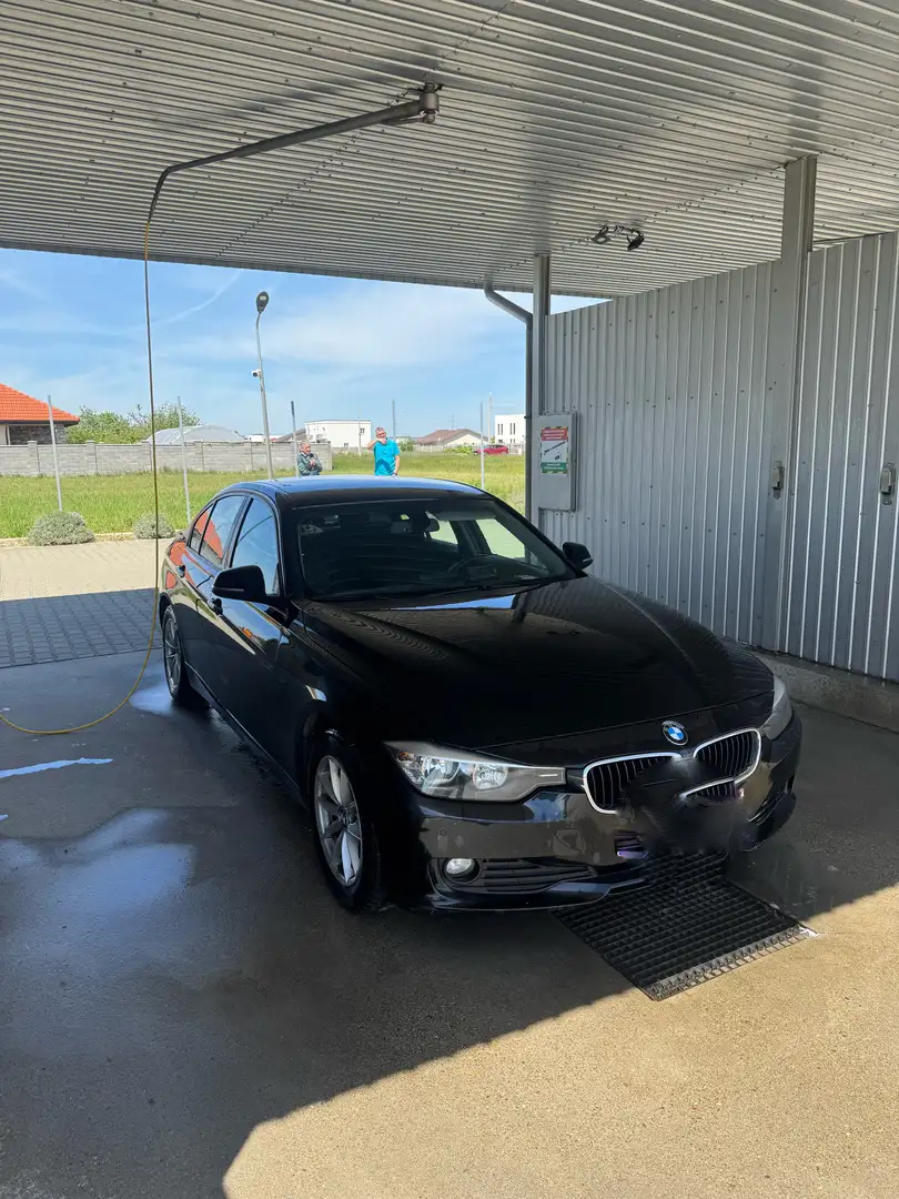 BMW 318 318d - 2