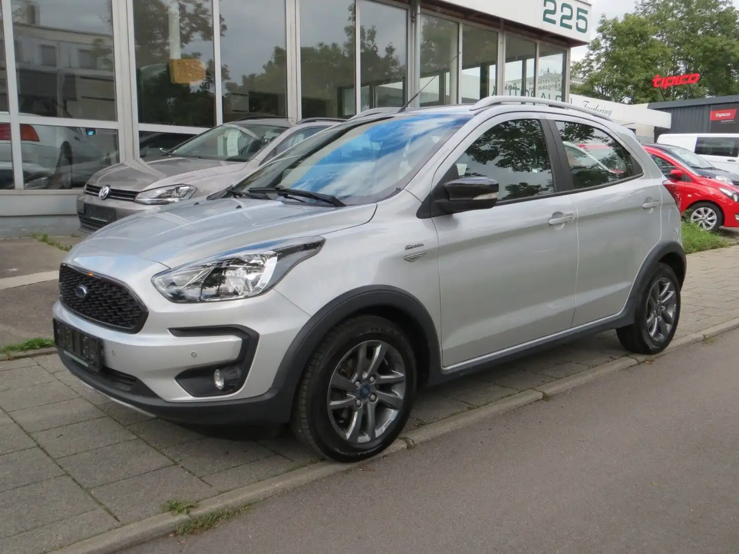 Ford Ka/Ka+ KA+ Active*Bluetooth* Silber - 1