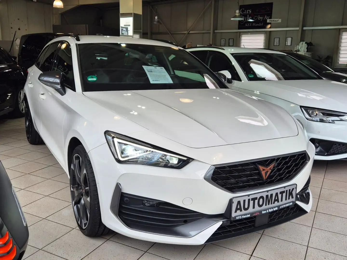 CUPRA Leon Sportstourer e-Hybrid/ dynami/KeylessGo/LED Blanc - 1