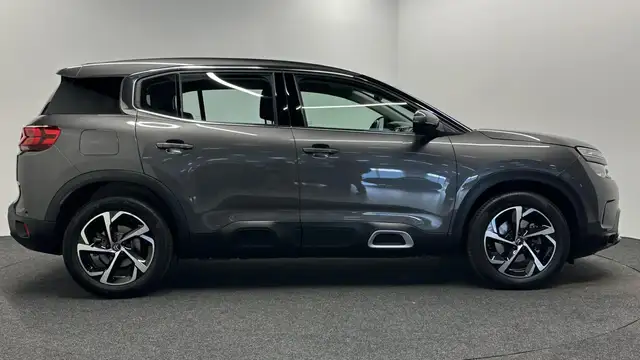 Citroen C5 Aircross view 9