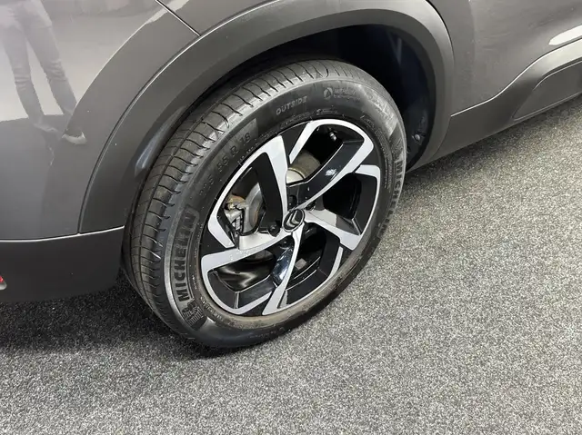 Citroen C5 Aircross view 11