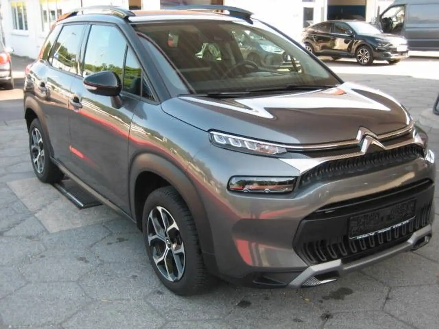 Citroen C3 Aircross Plus NAVI Automatic Grau - 1
