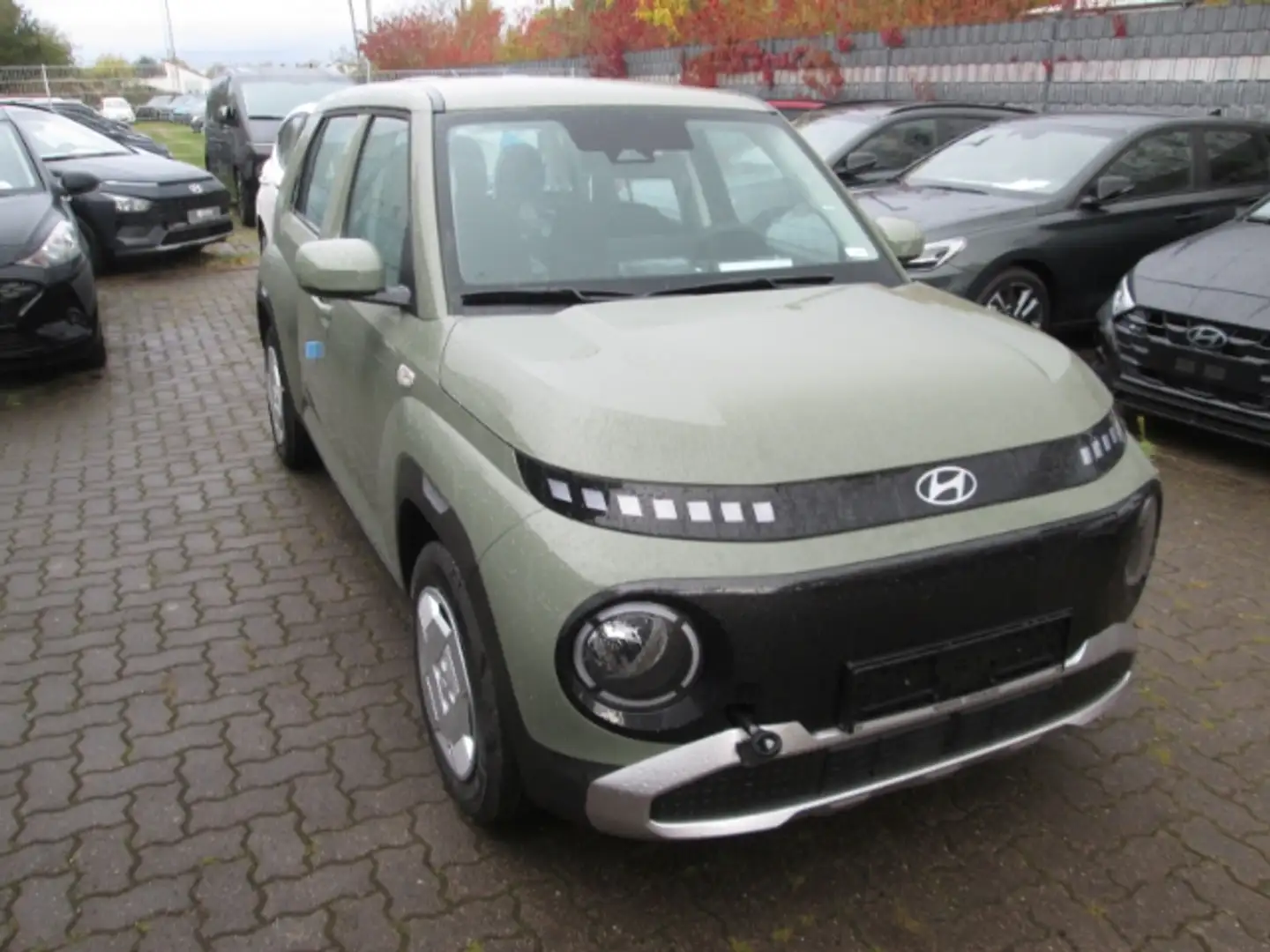 Hyundai Inster Elektro 85 kW FWD Select Android Apple CarPlay Grün - 2