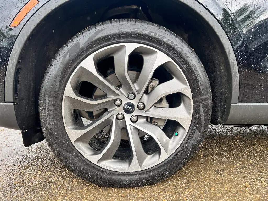 2025 Lincoln Aviator Reserve | Illumination Pkg | MoonRoof | Power Lift — photo 3
