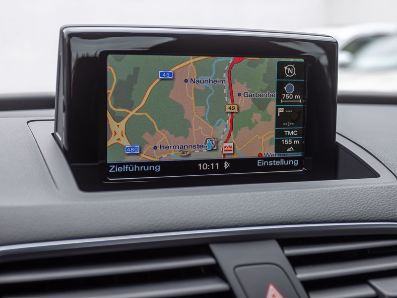 Audi Q3 Design 2.0TFSI qu Stronic Navi LED EPH GRA — photo 22