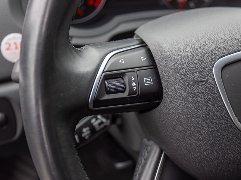 Audi Q3 Design 2.0TFSI qu Stronic Navi LED EPH GRA — photo 15