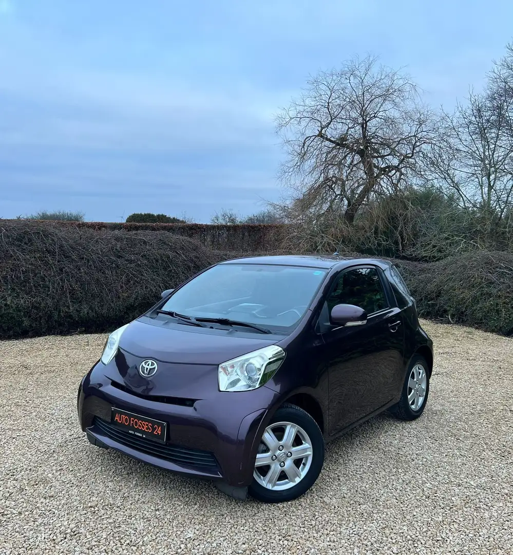 Toyota iQ 1.0i VVT-i Executive FULL OPTIONS CLIM GPS CUIR JA Violett - 1