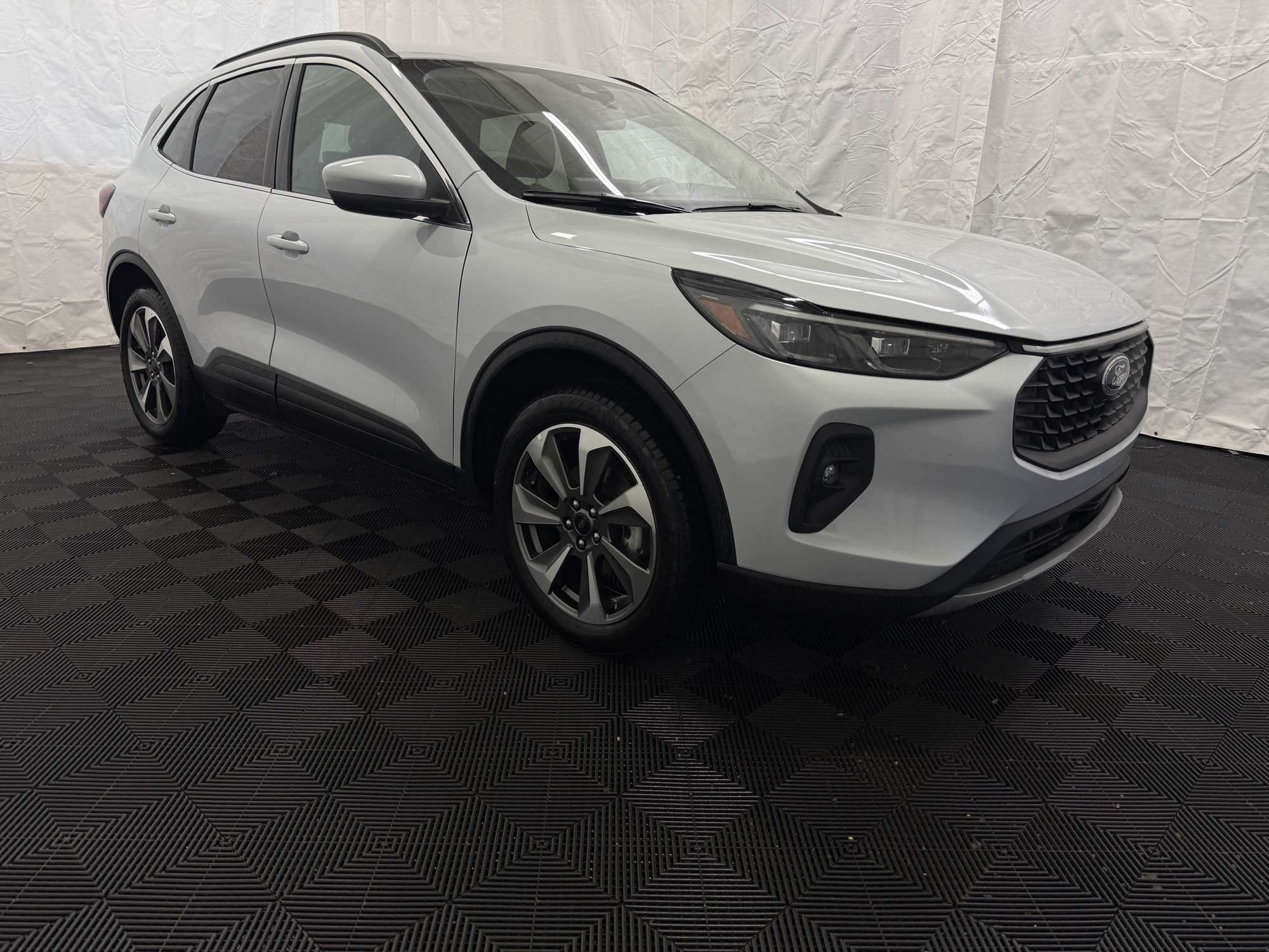 2025 Ford Escape Platinum AWD