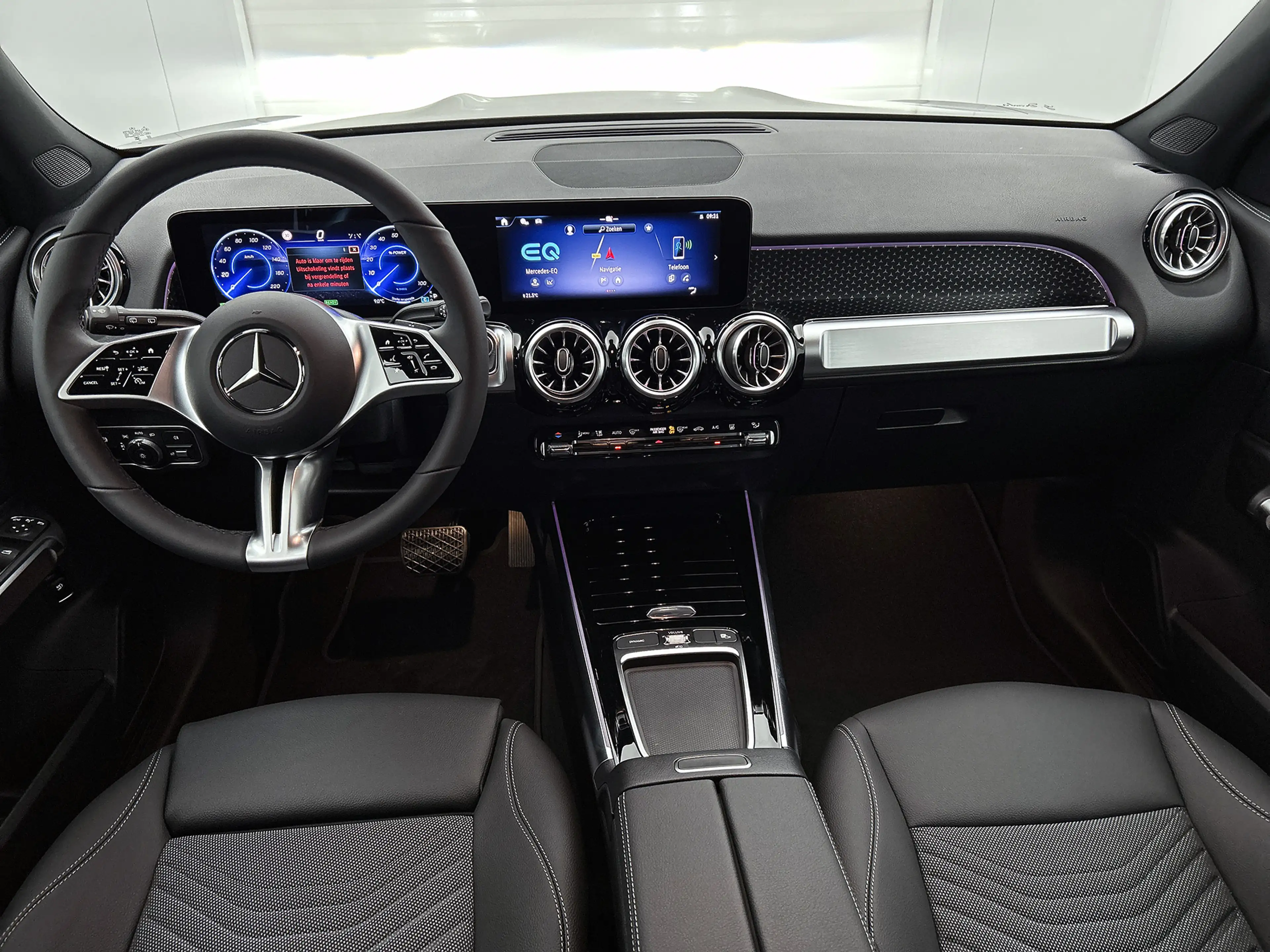 Mercedes-Benz EQB 250 250+ Business Solution Luxury 71 kWh | Smartphone — photo 4