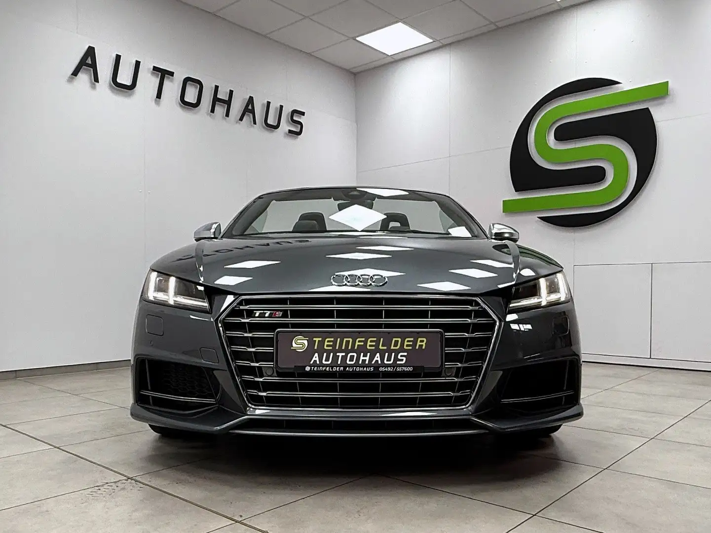 Audi TTS Roadster 2.0 TFSI quattro / V.C. /  LED /B&O Grau - 2