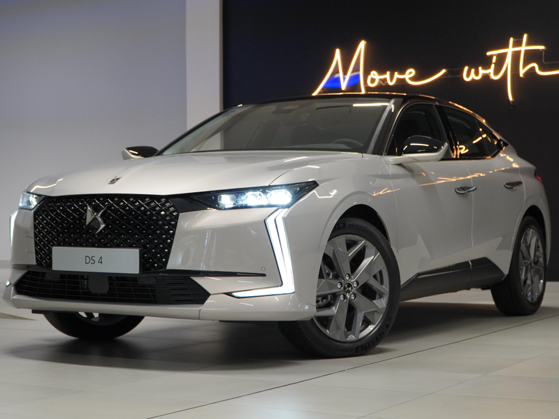 DS Automobiles DS 4 Pallas Hybrid + 5 jaar garantie