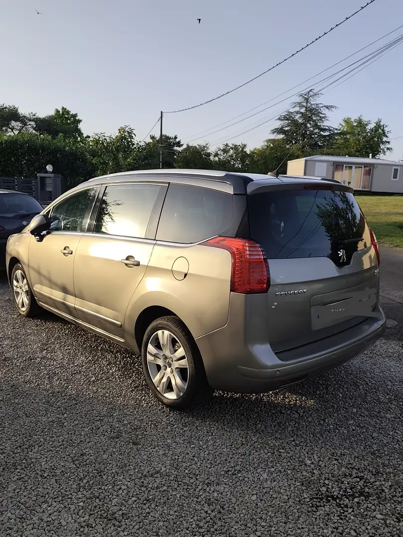 Peugeot 5008 Bronze - 1