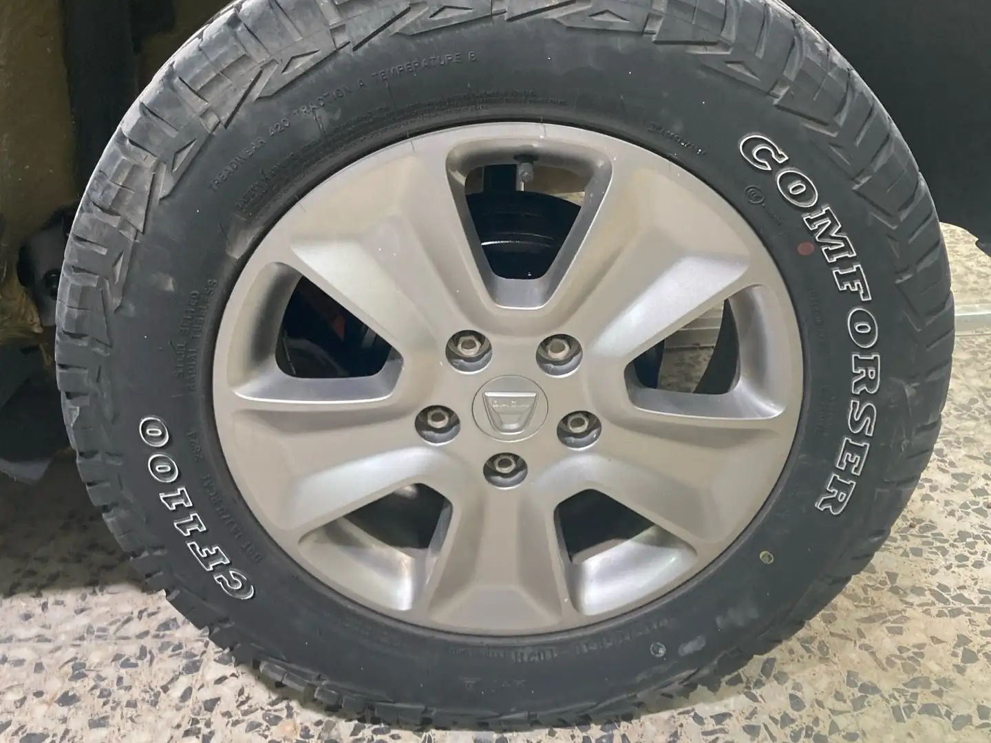 Dacia Duster 1.5dCi Laureate 4x2 110 - 2