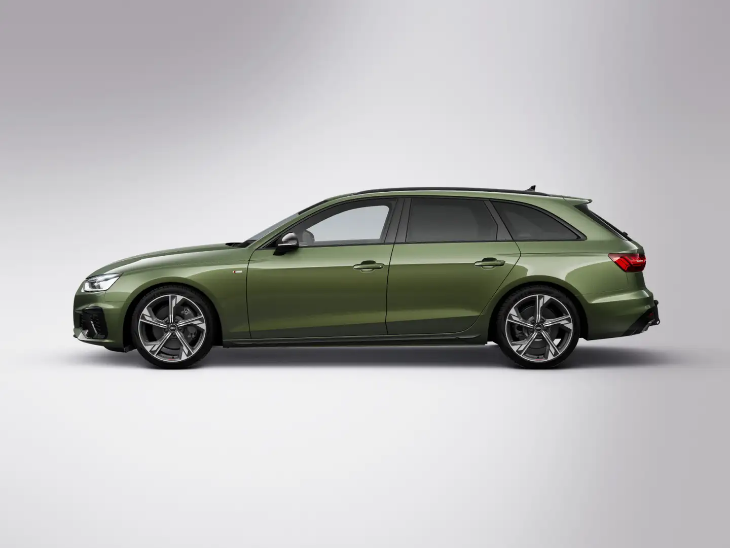 Audi A4 45 TFSI qu 2x S line S tro*HUD*Pano*LED Grün - 2