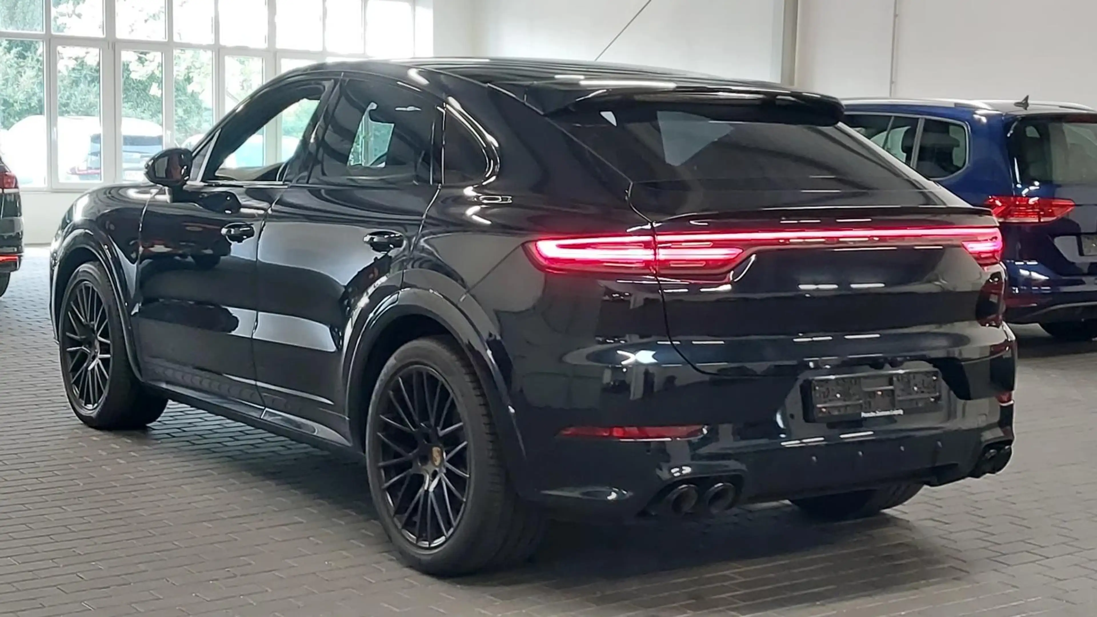 Porsche Cayenne GTS COUPE PDLS+/PASM/PANO/8-WEGE/KAMERA — photo 11
