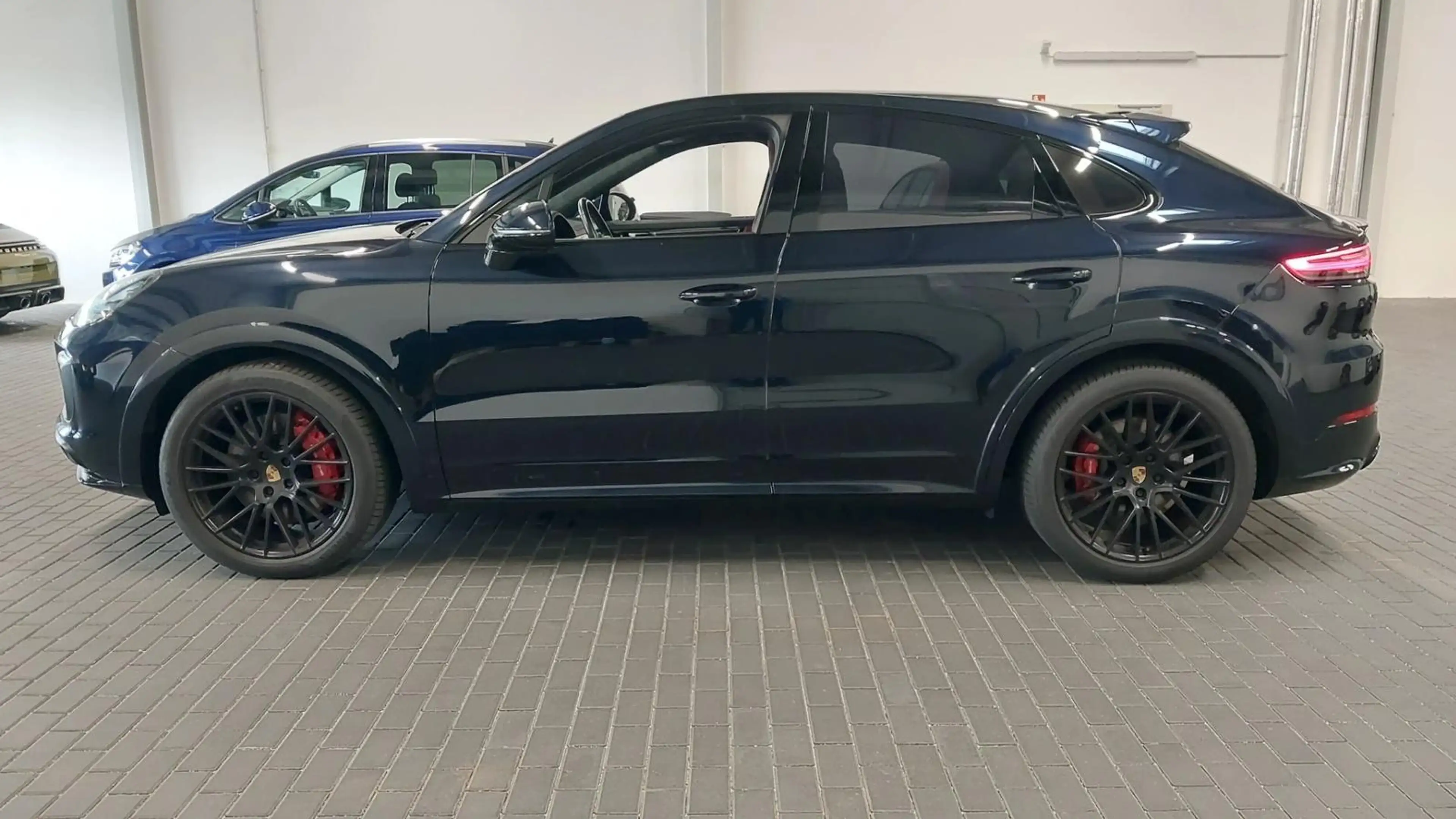 Porsche Cayenne GTS COUPE PDLS+/PASM/PANO/8-WEGE/KAMERA — photo 13