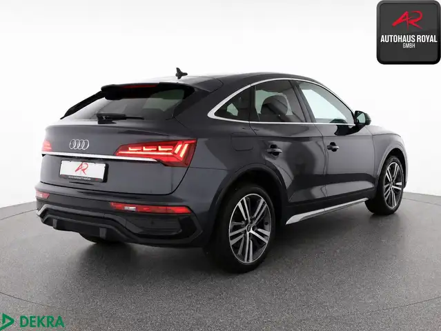 Audi Q5 view 5