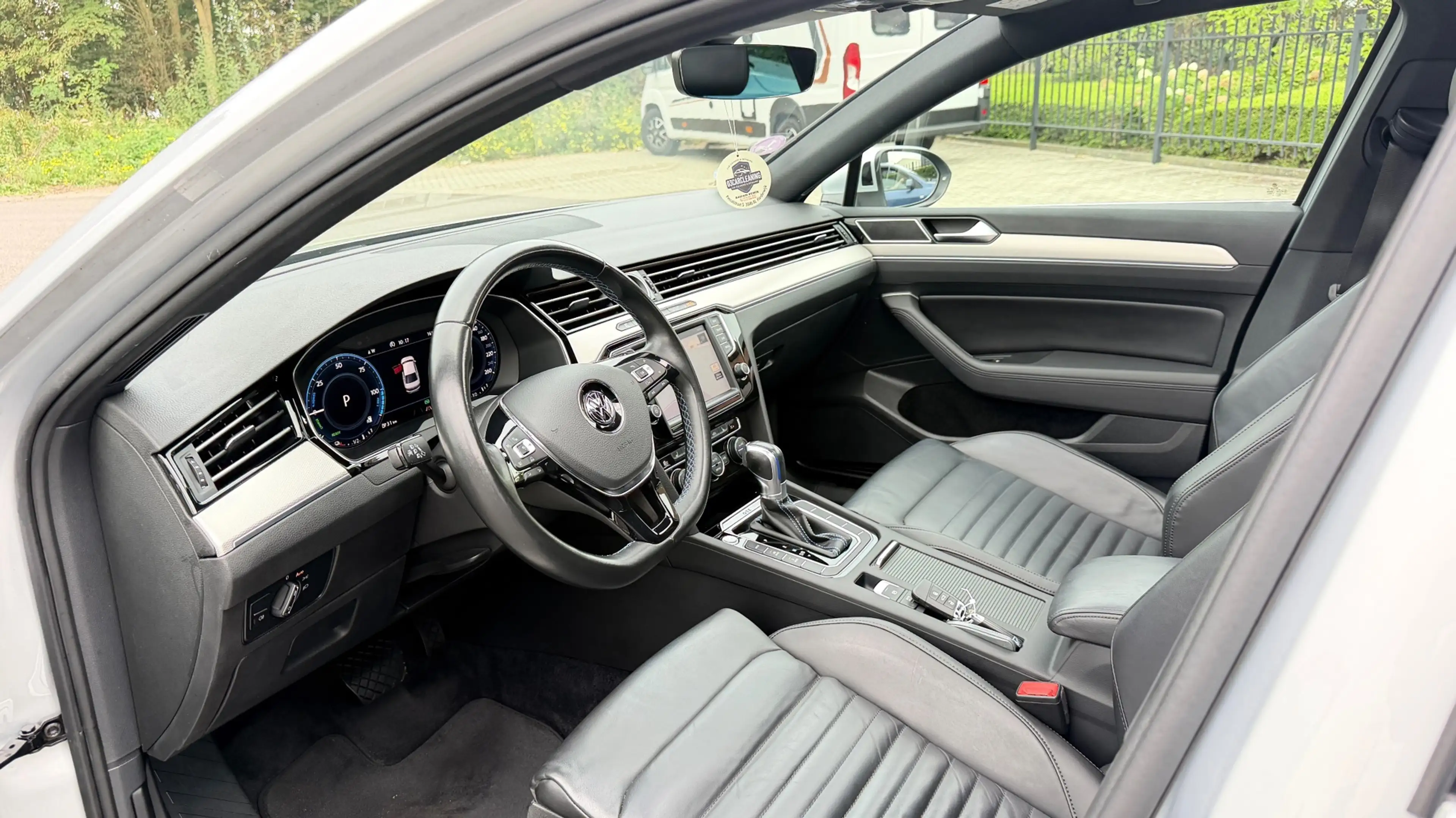 Volkswagen Passat 1.4 TSI GTE 218PK Panoramadak Virtual Display Leer — photo 3