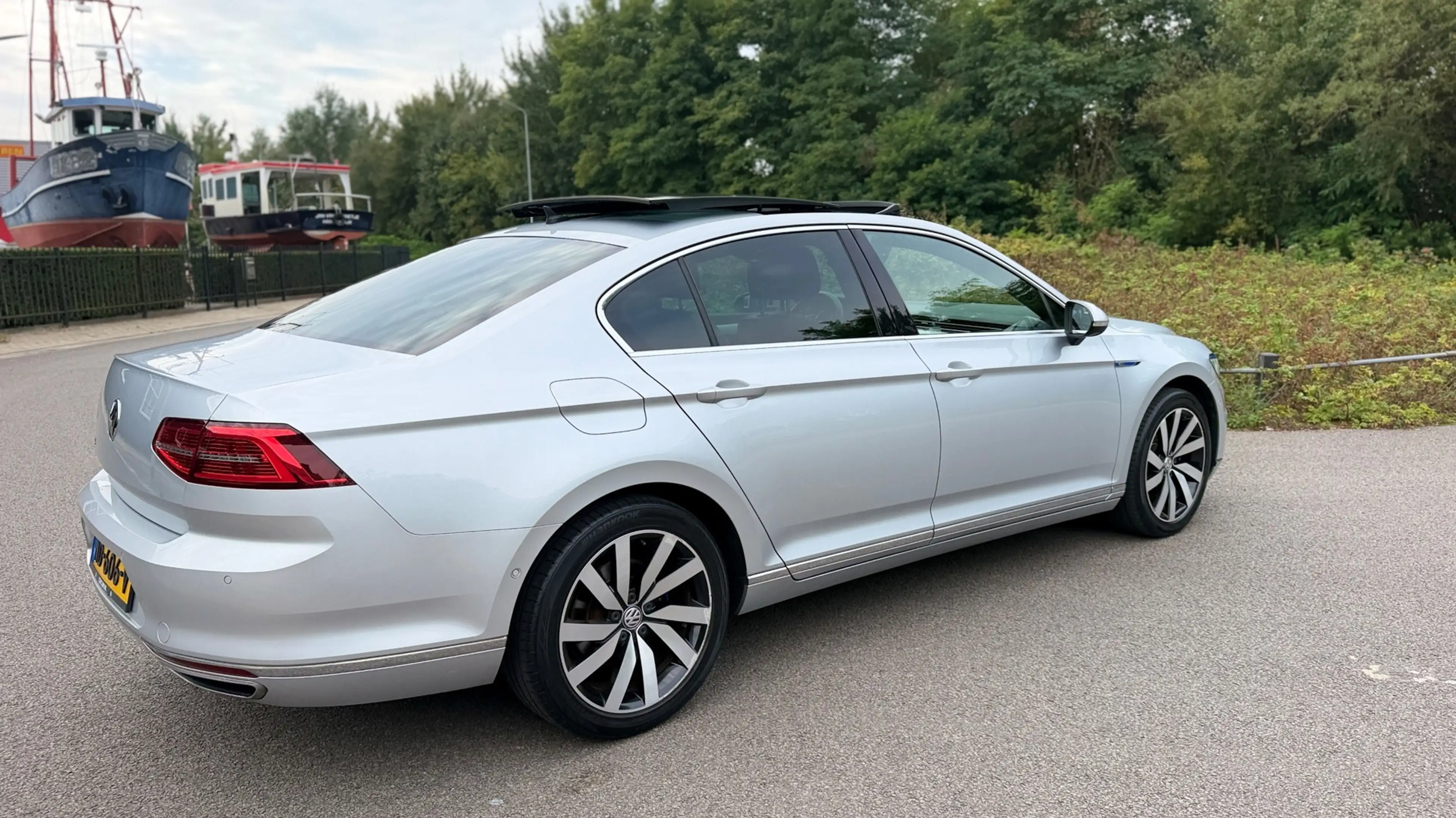 Volkswagen Passat 1.4 TSI GTE 218PK Panoramadak Virtual Display Leer — photo 9