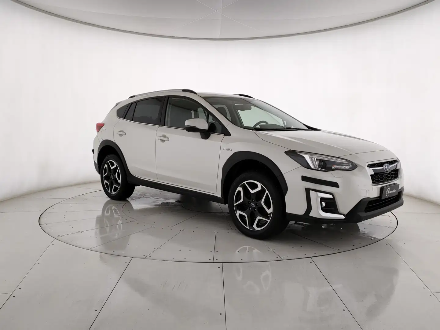 Subaru XV XV 2.0i e-boxer Premium lineartronic Bílá - 1