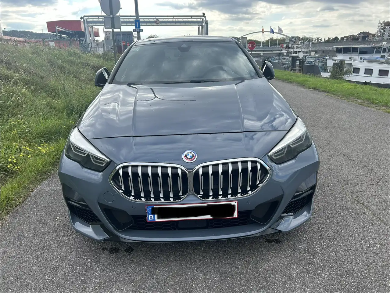 BMW 218