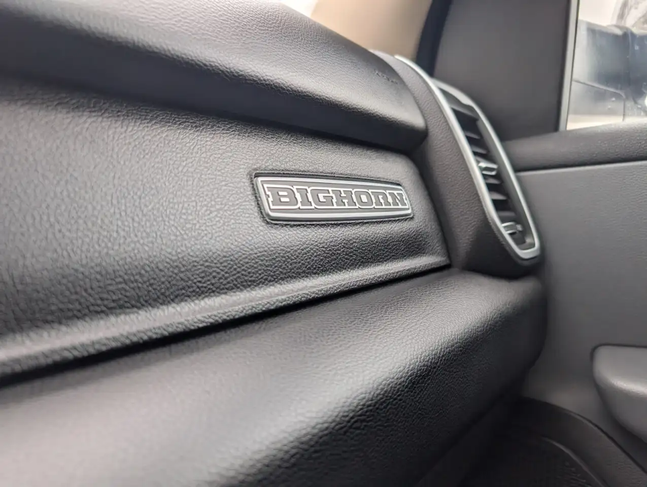 RAM 1500 photo RAM 1500