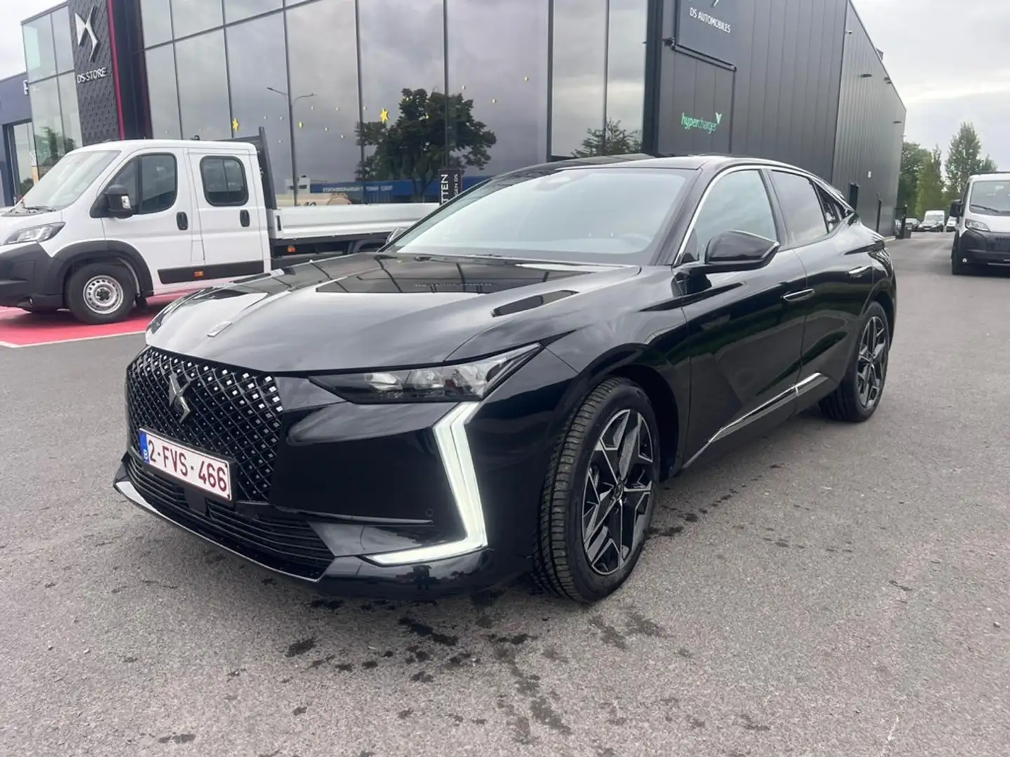 DS Automobiles DS 4 PALLAS HYBRID 136pk Zwart - 1