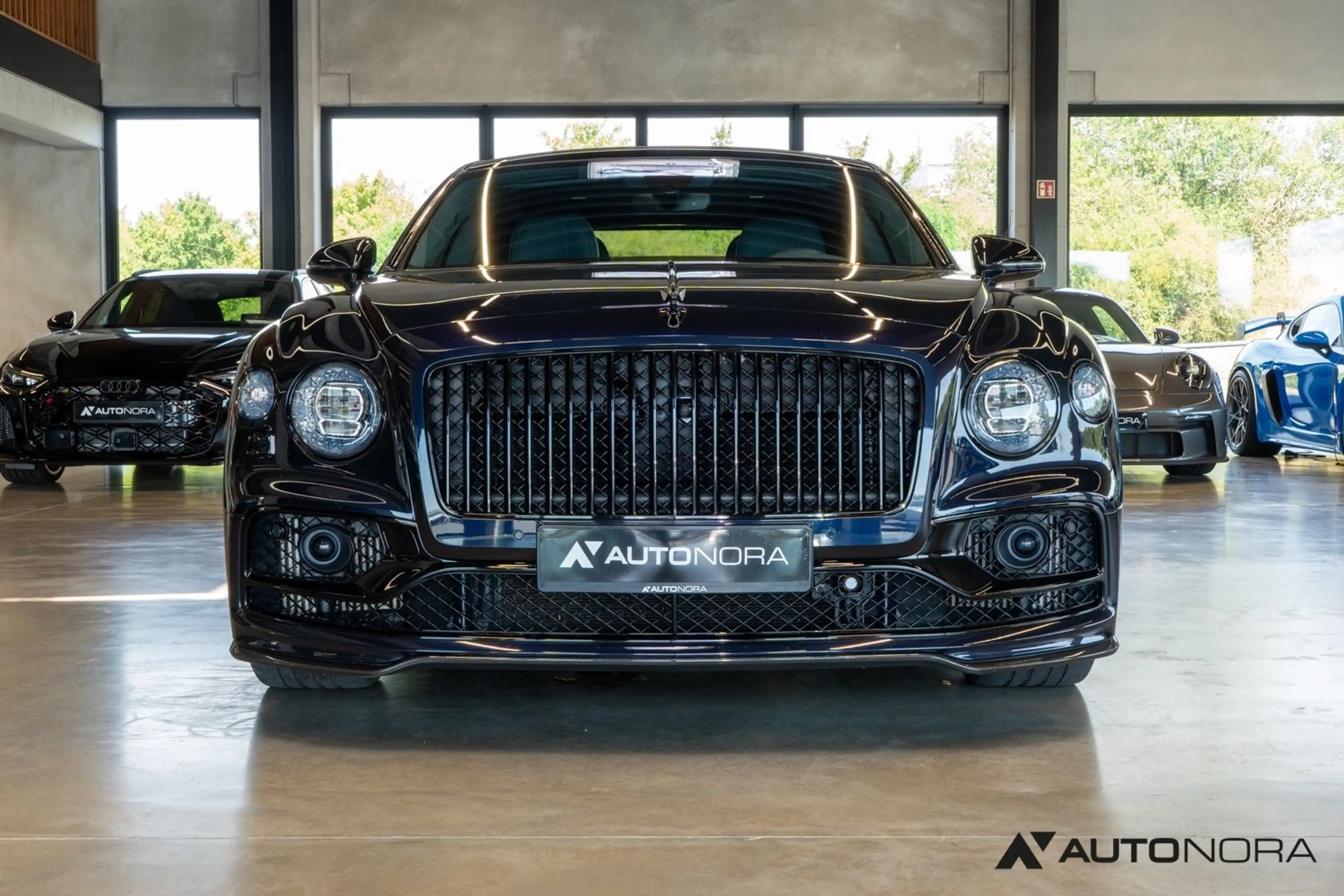 Bentley Flying Spur W12 Speed Mulliner Blackline RSE — photo 10