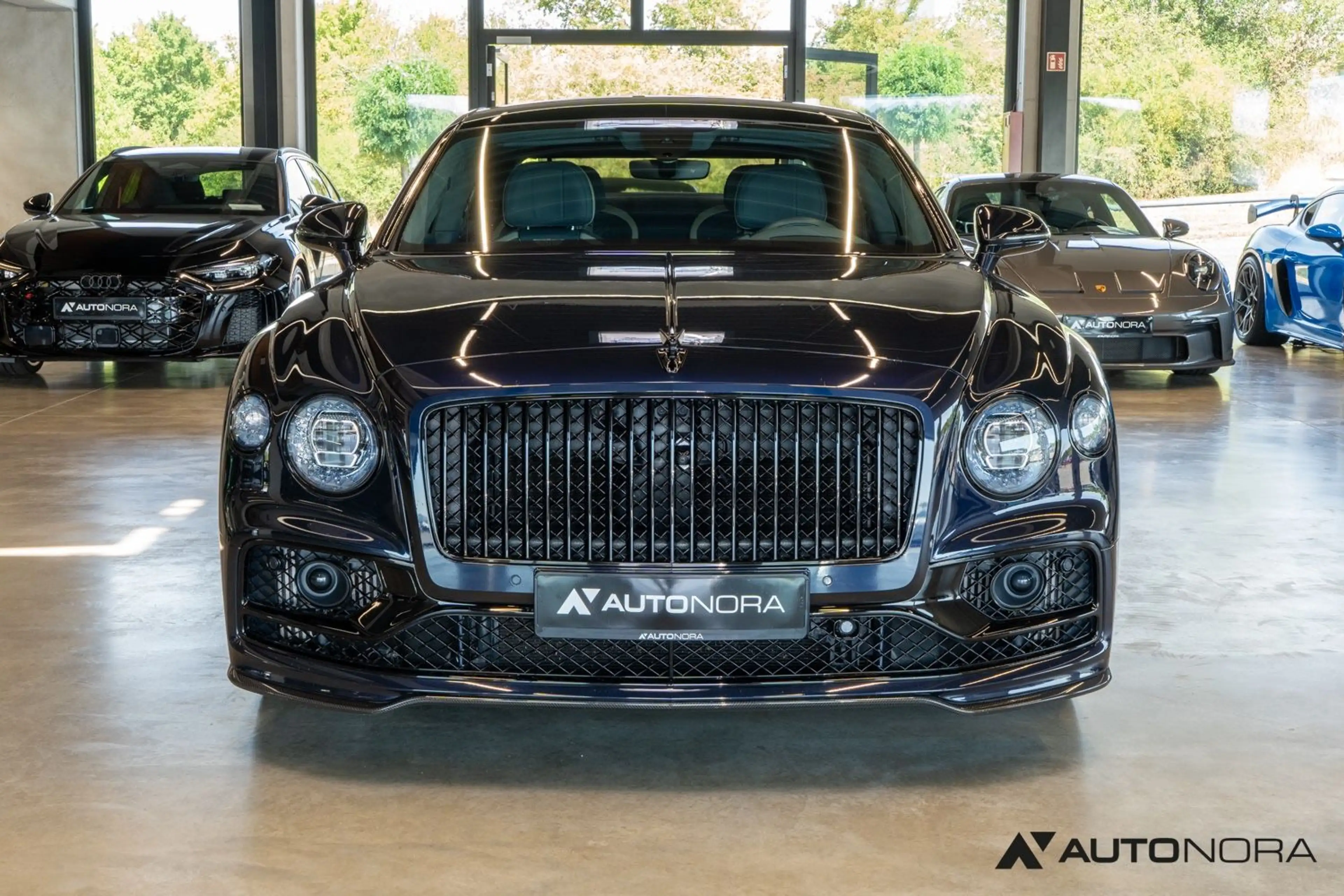 Bentley Flying Spur W12 Speed Mulliner Blackline RSE — photo 5