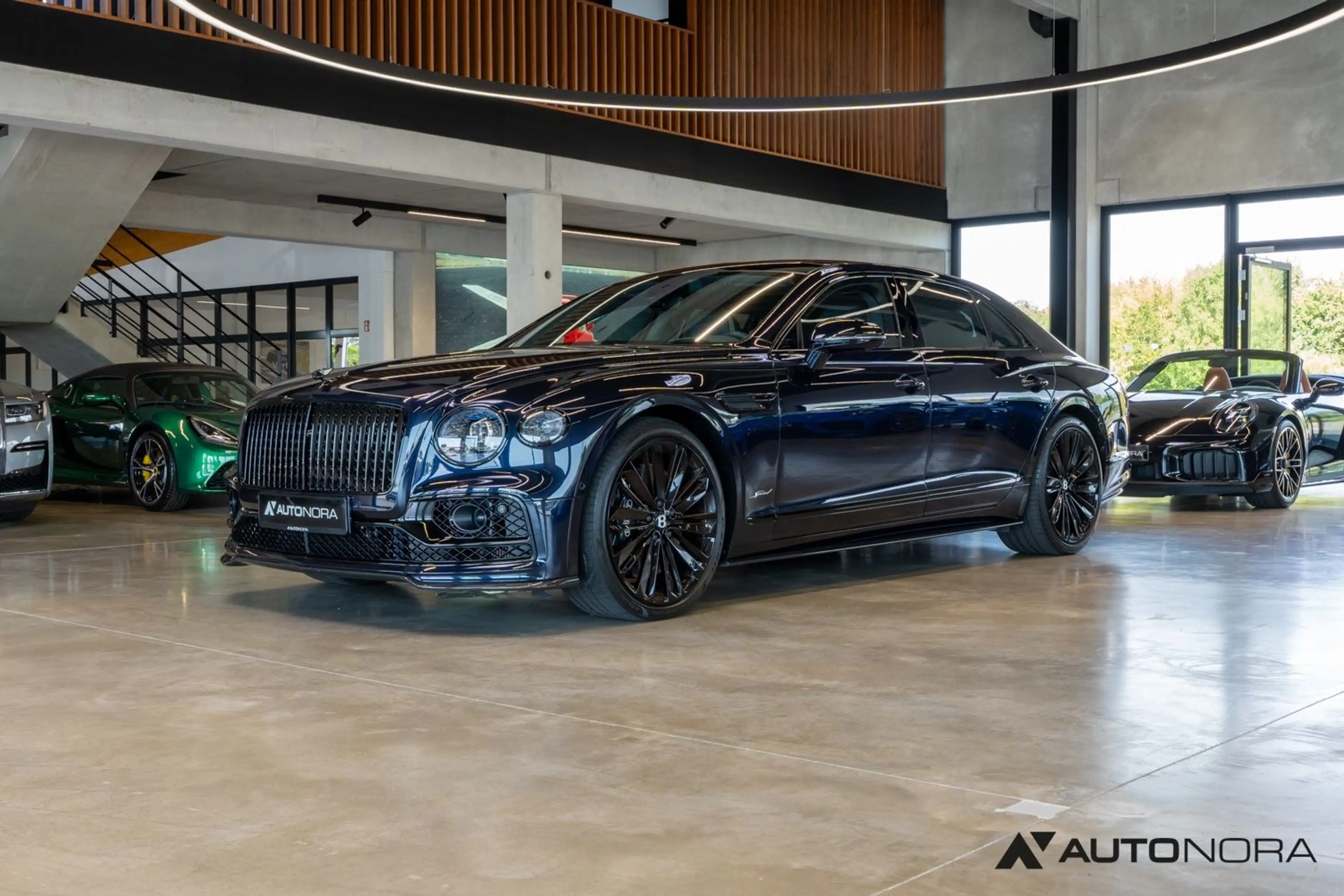 Bentley Flying Spur W12 Speed Mulliner Blackline RSE — photo 6