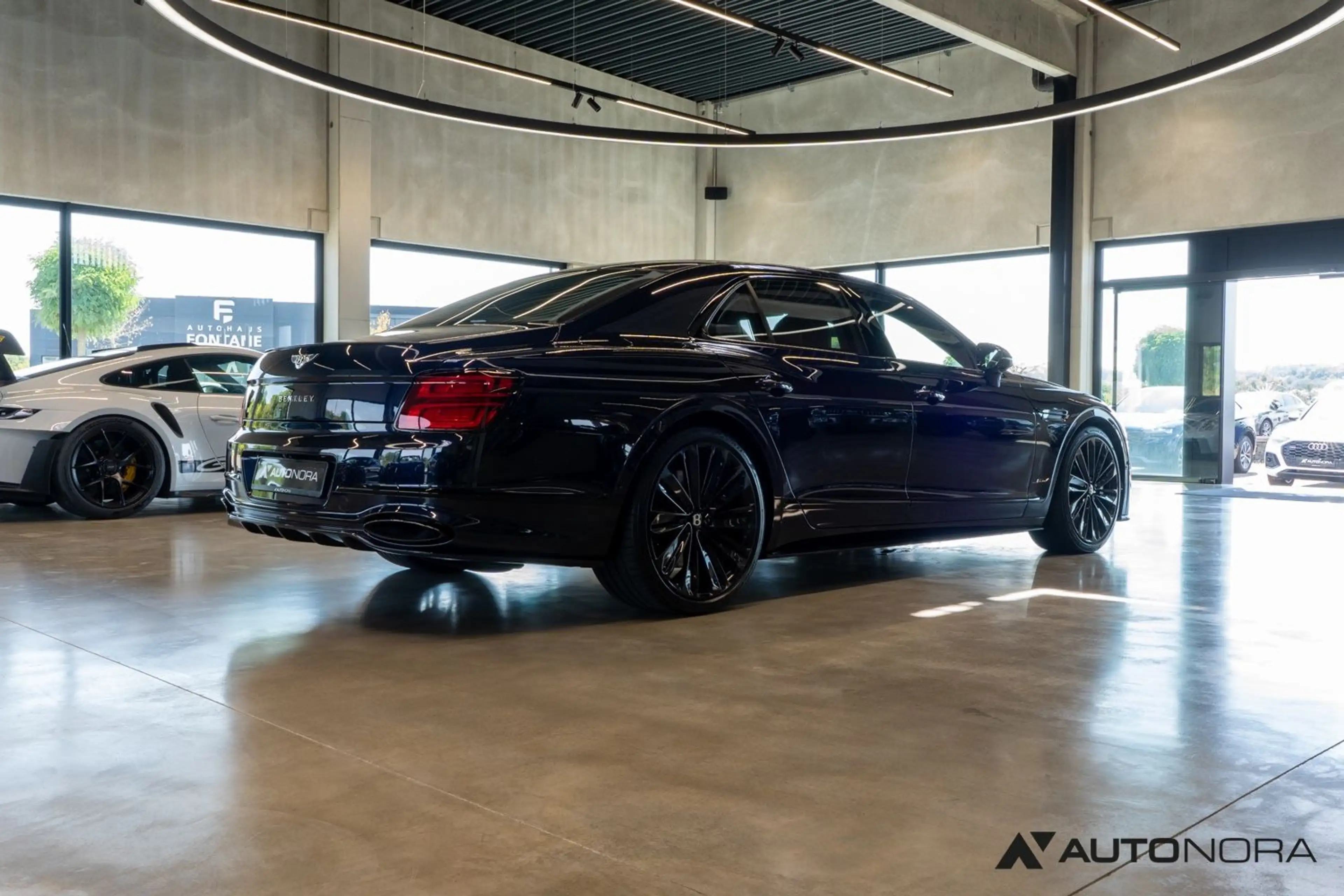 Bentley Flying Spur W12 Speed Mulliner Blackline RSE — photo 14