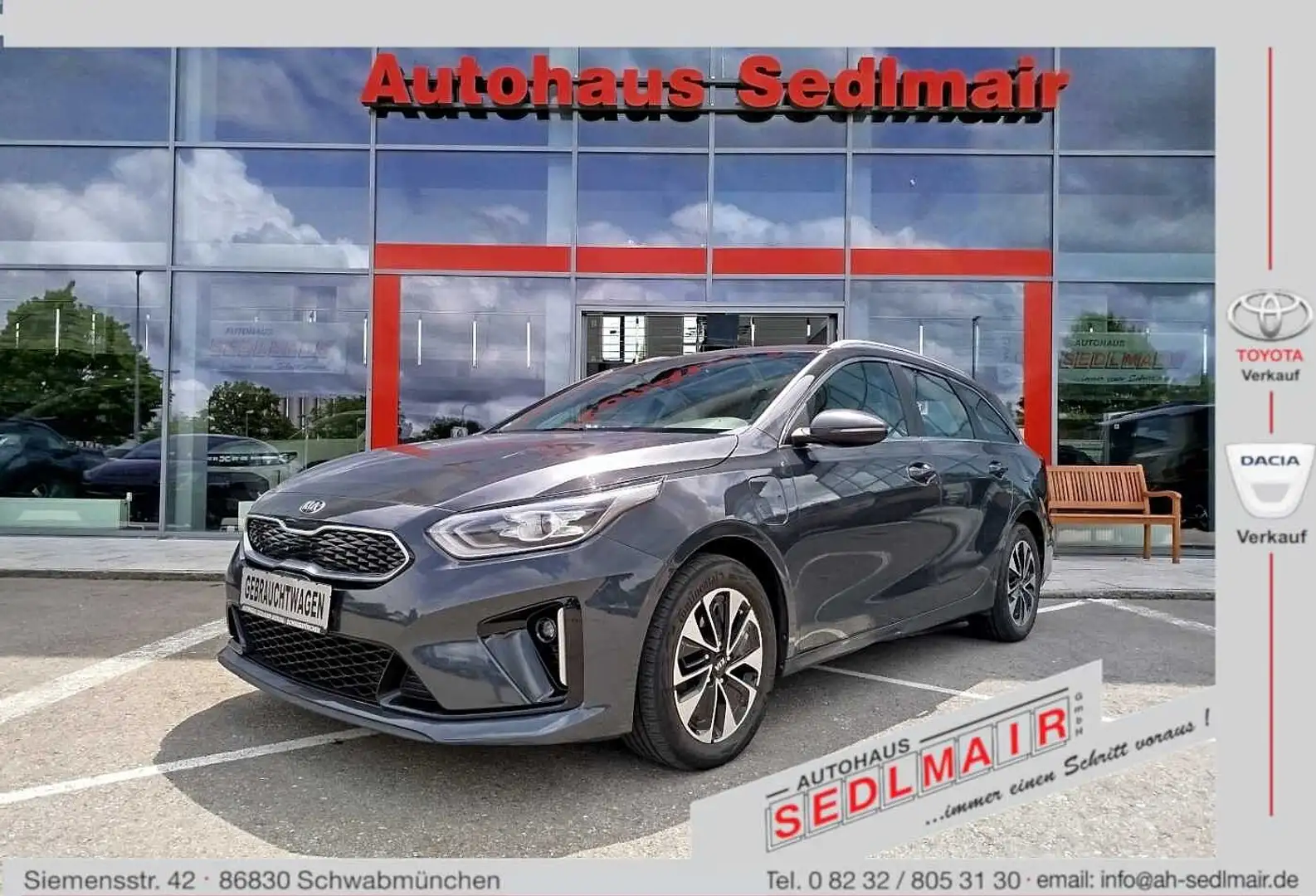 Kia Ceed / cee'd SW 1.6 GDI DCT Plug-in-Hybrid Vision siva - 1