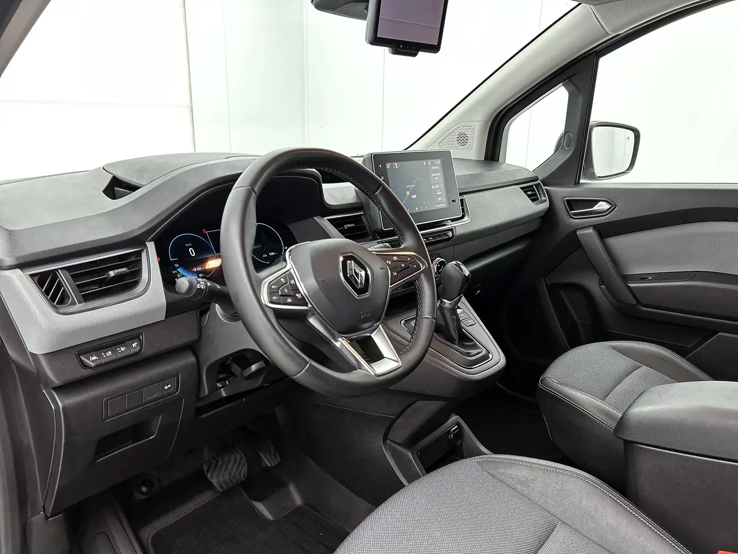 Renault Kangoo E-TECH Extra 22 kW 44 kWh Camera, ACC, Betimmering - 2