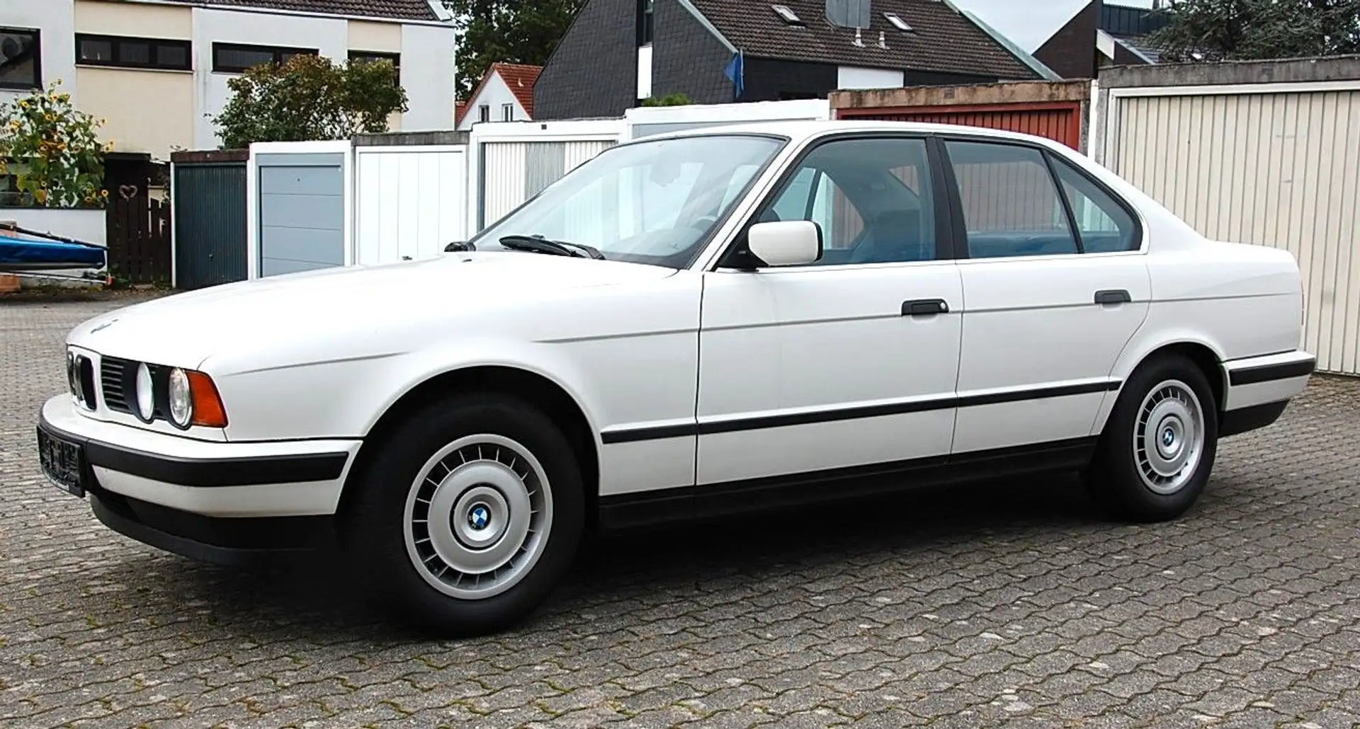 BMW 518 i - Garagenfund - Weiß - 1