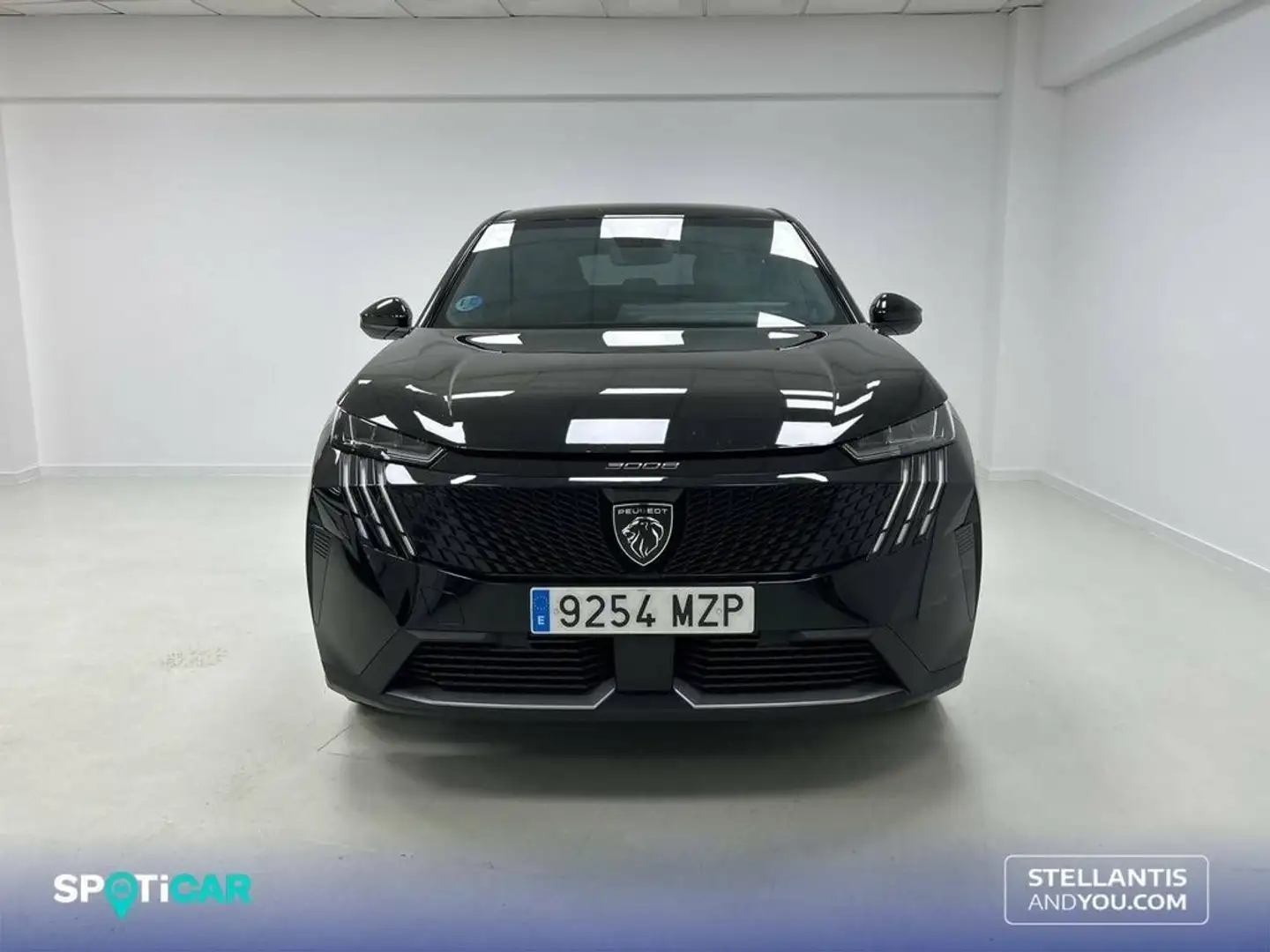Peugeot 3008 1.2 100KW eDCS6 Allure Negro - 2