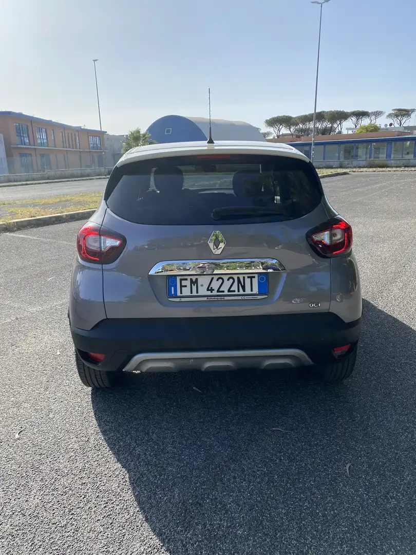 Renault Captur Prima serie Grigio - 2