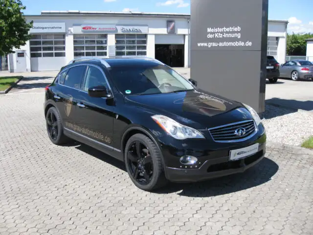 Infiniti EX35 Journey Premium Allrad 3.5i V6 Automatik
