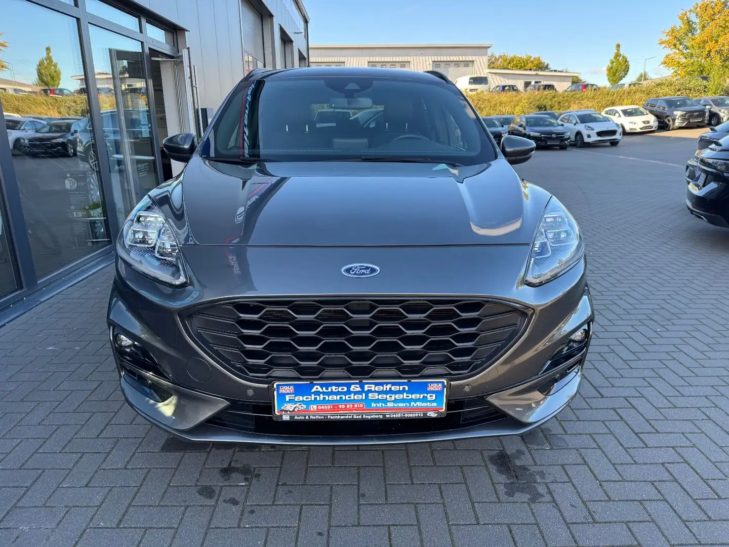 Ford Kuga Plug-In Hybrid 2.5 ST-Line X*LED*NAVI*ALU Grau - 2