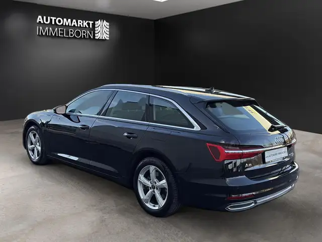 Audi A6 view 5